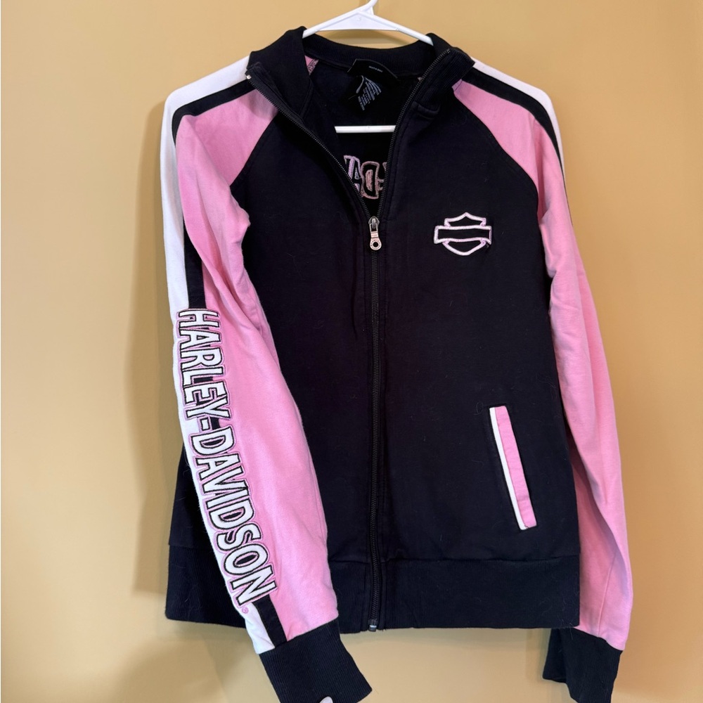 Harley-Davidson Black Apparel with Iconic Logo